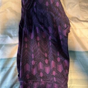 LuLaRoe Purple Patterned Leggings
